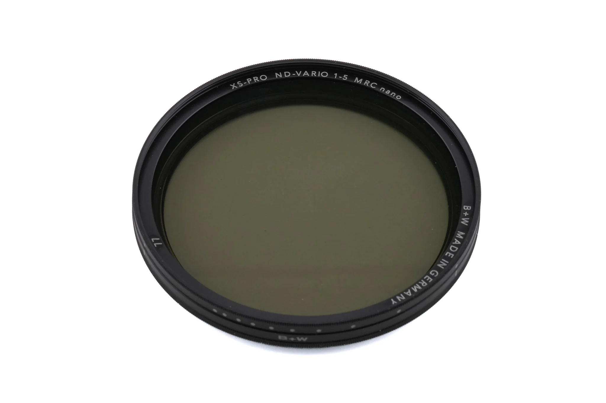 B+W 77mm Neutral Density Filter XS-Pro ND Vario MRC-Nano (1-5) - Accessory