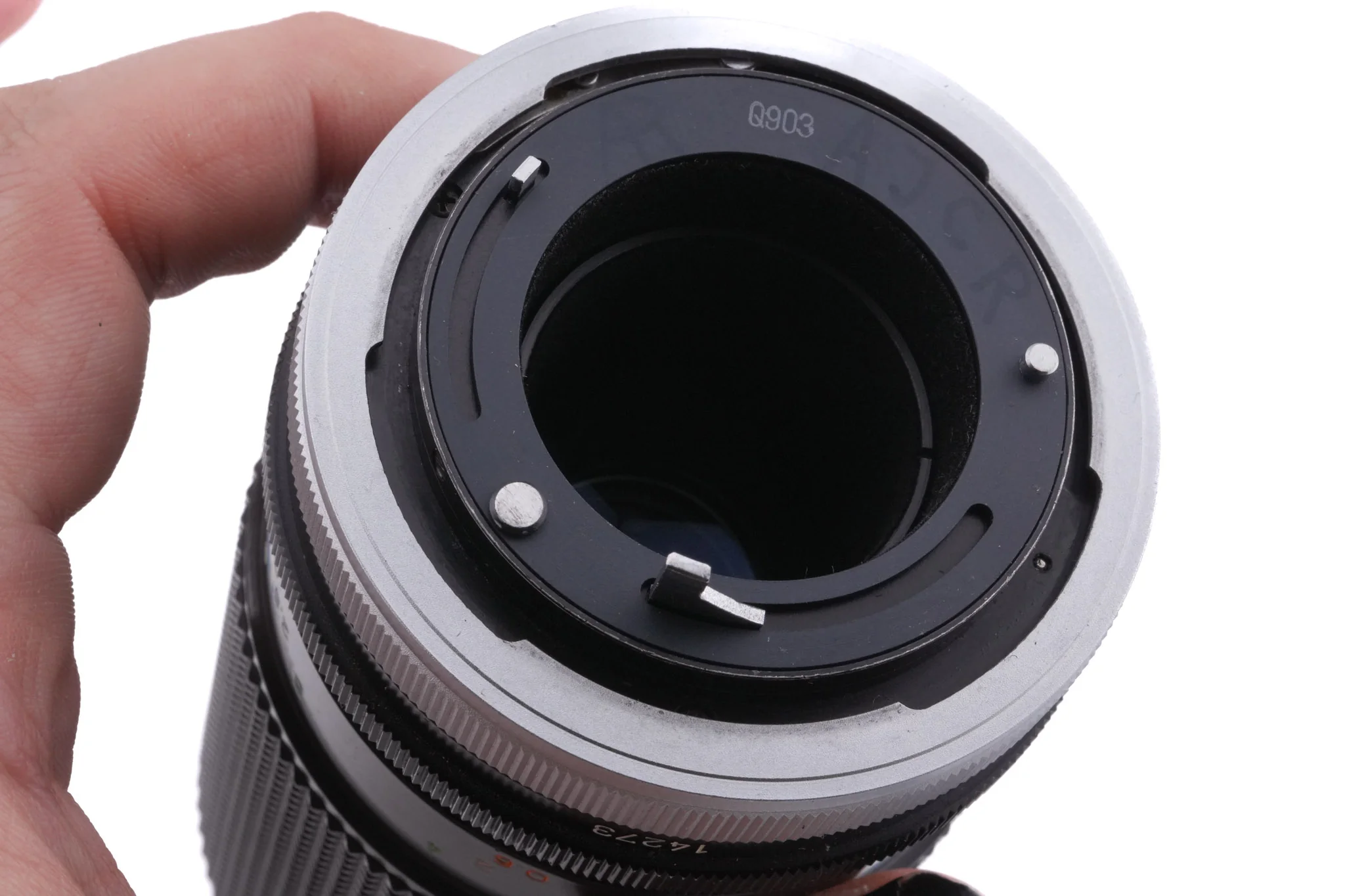 Canon 100mm f4 Macro S.C. - Image 3
