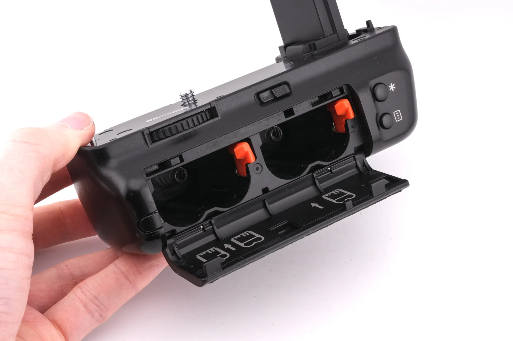 Canon BG-ED3 Battery Grip - Image 5