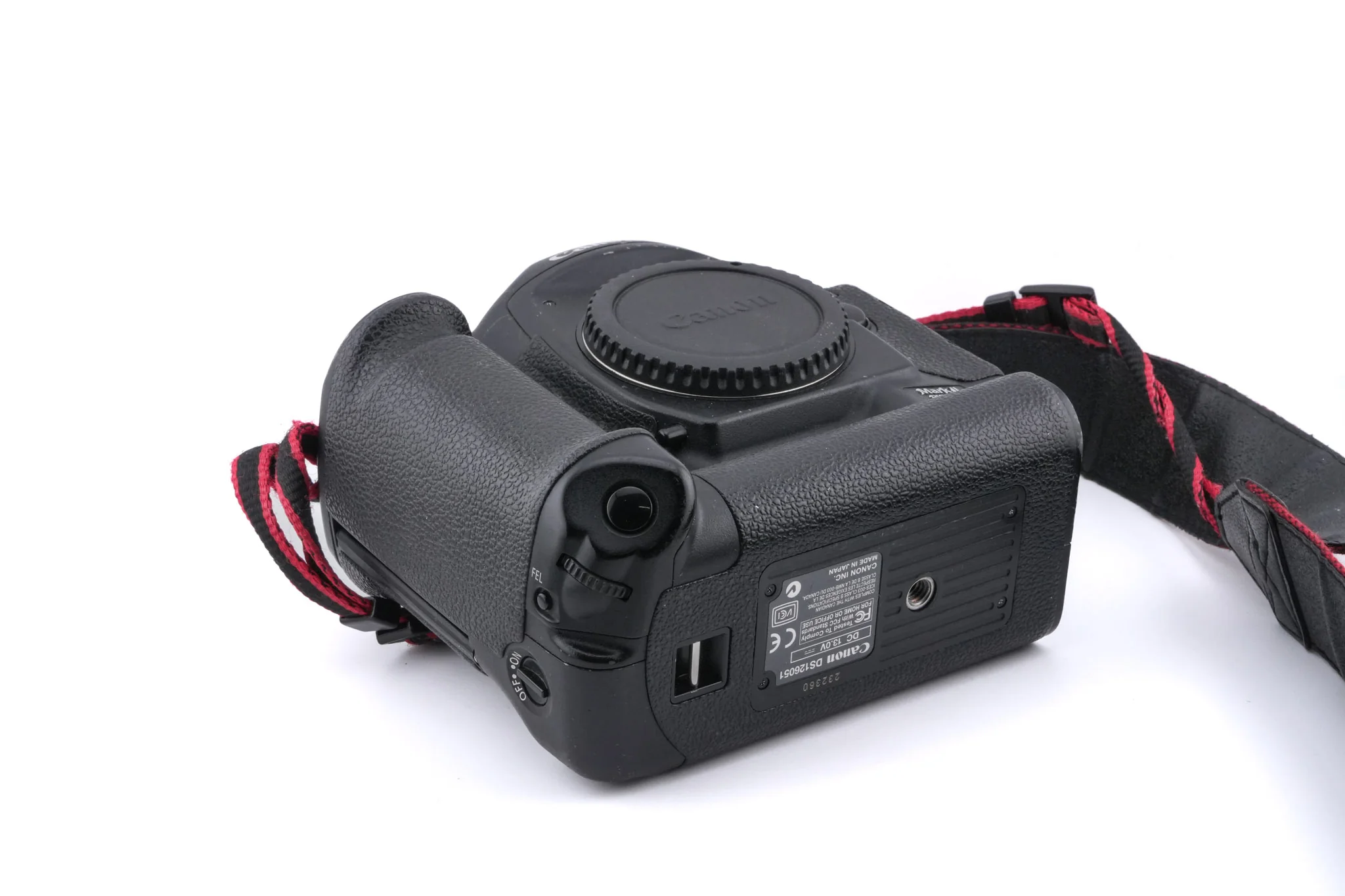 Canon EOS 1D Mark II - Image 2