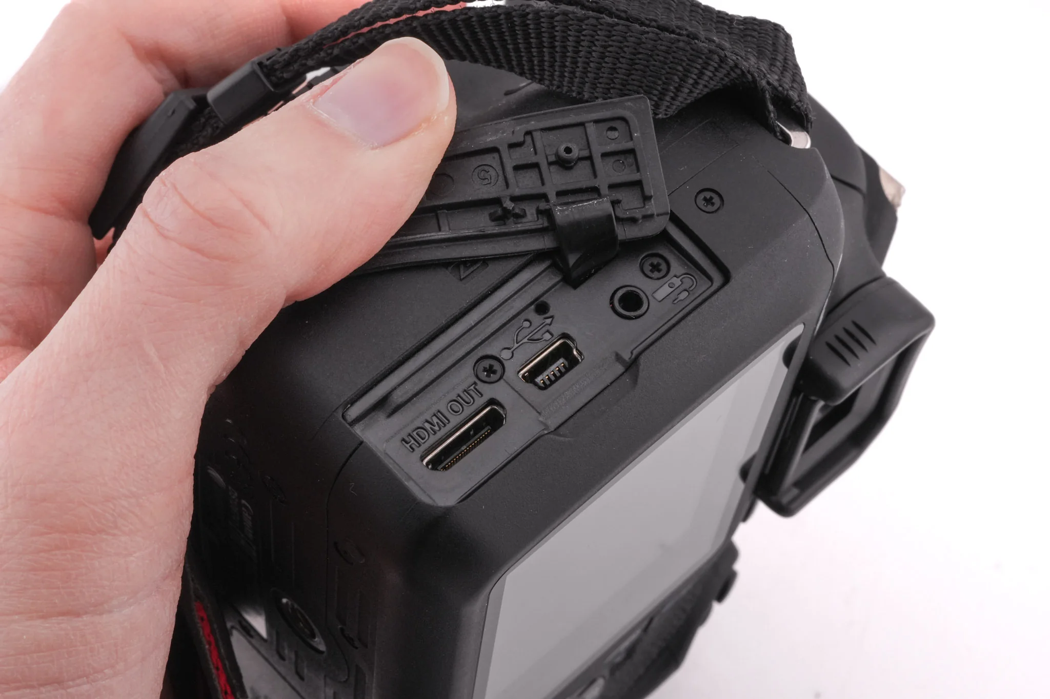 Canon EOS 2000D - Image 7