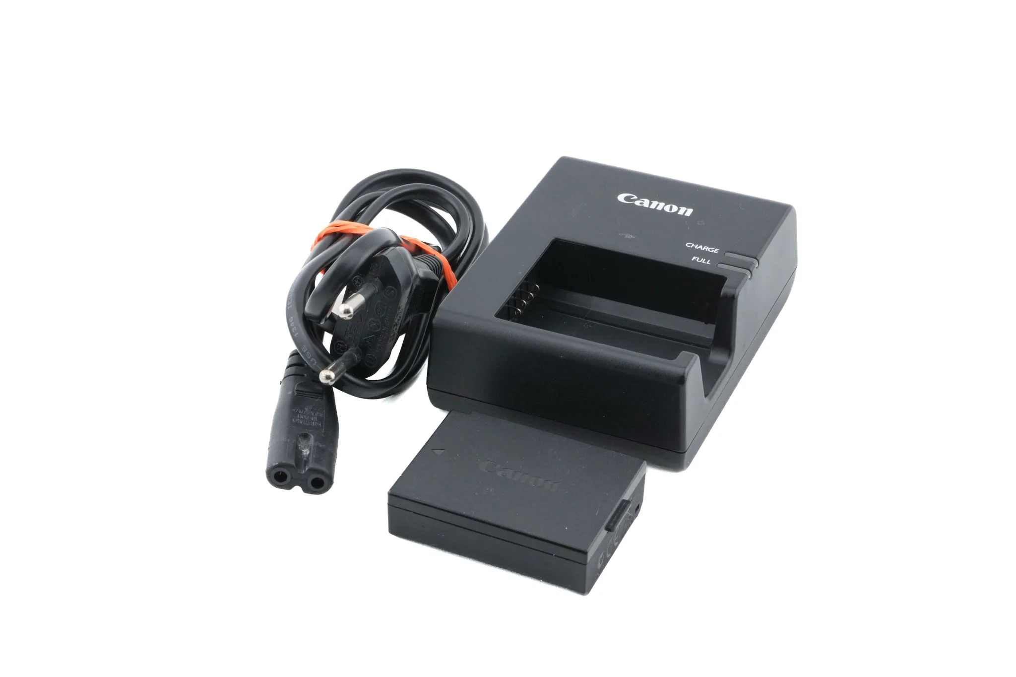 Canon EOS 2000D - Image 8