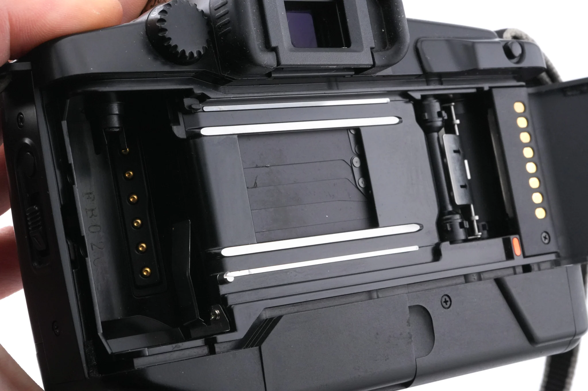 Canon EOS 650 - Image 6
