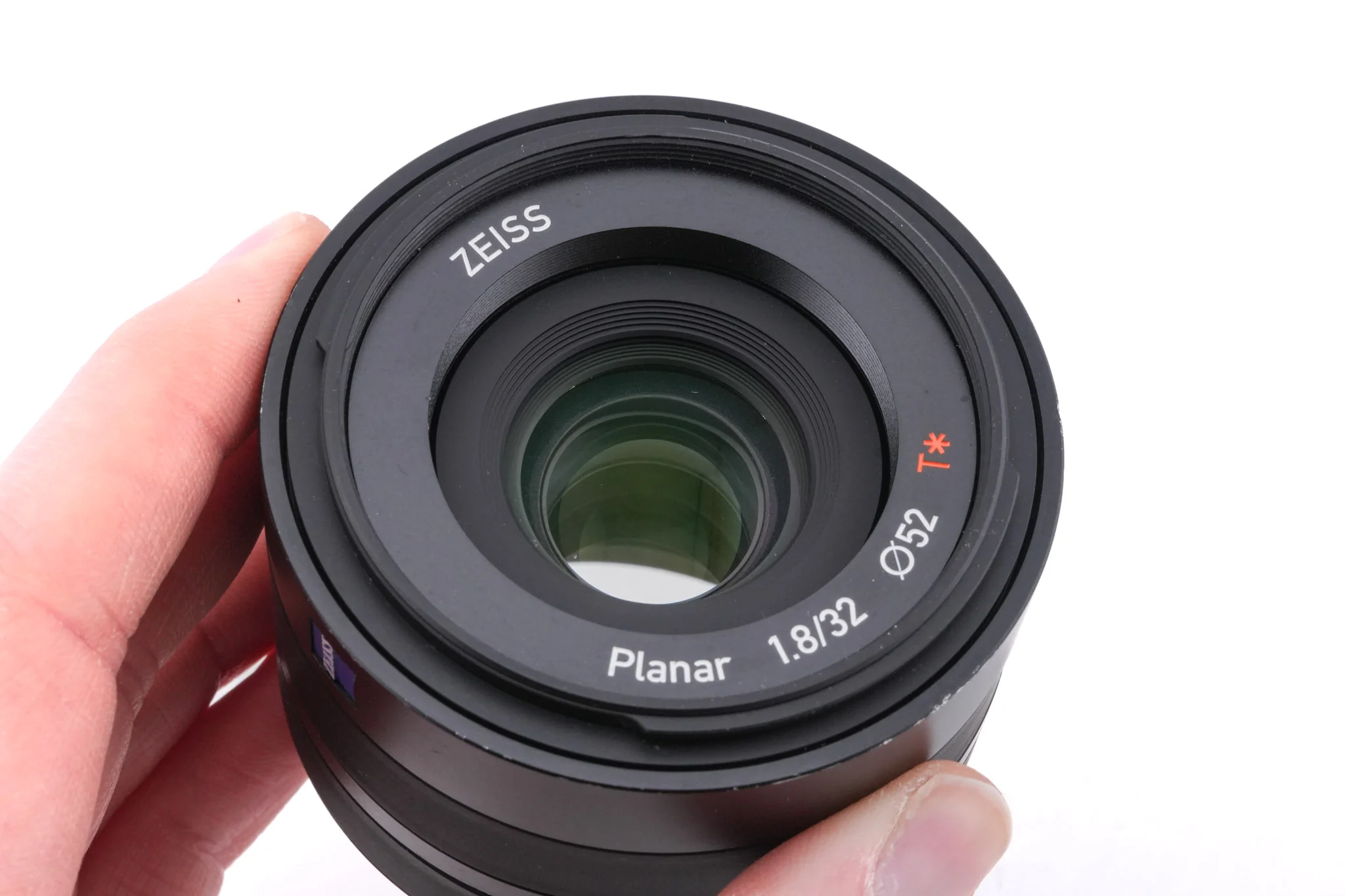 Carl Zeiss 32mm f1.8 Planar T* Touit - Image 3