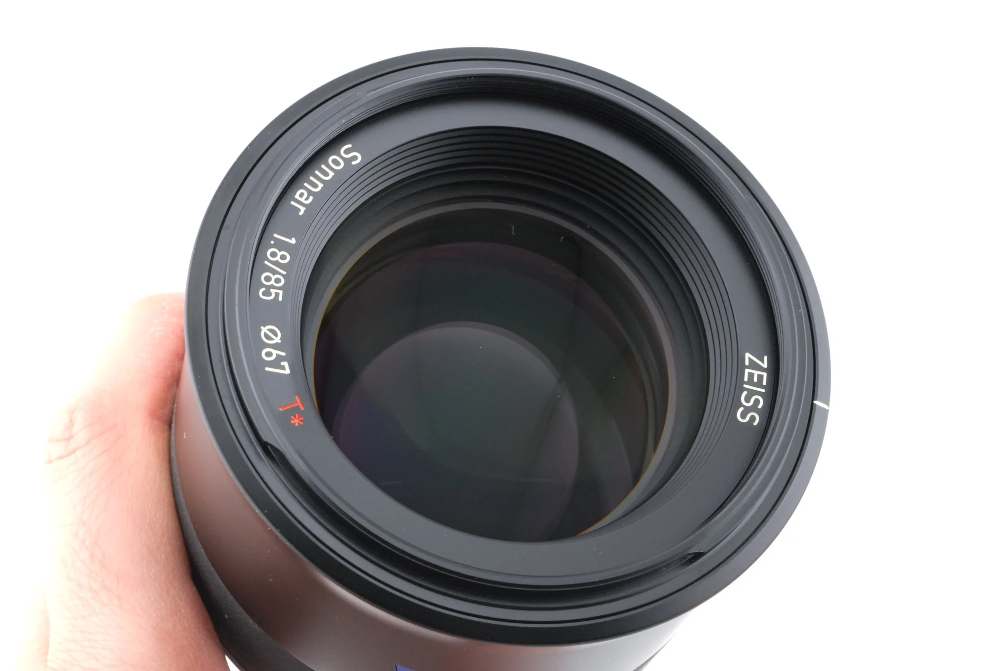 Carl Zeiss 85mm f1.8 Sonnar T* Batis - Image 5