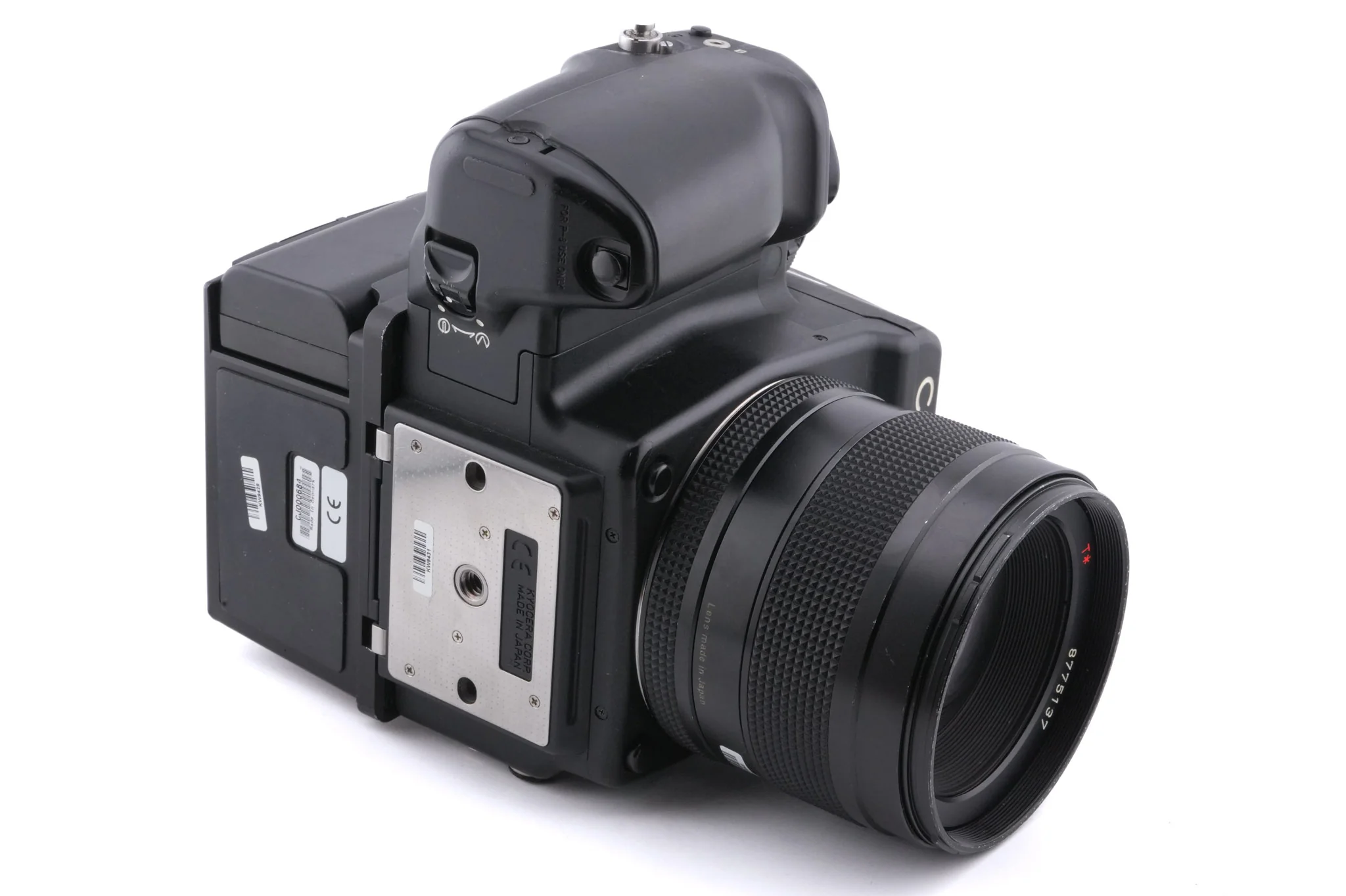 Contax 645 + P25 Digital Back + 80mm f2 Planar T* + MF-1 AE Prism Finder - Image 6