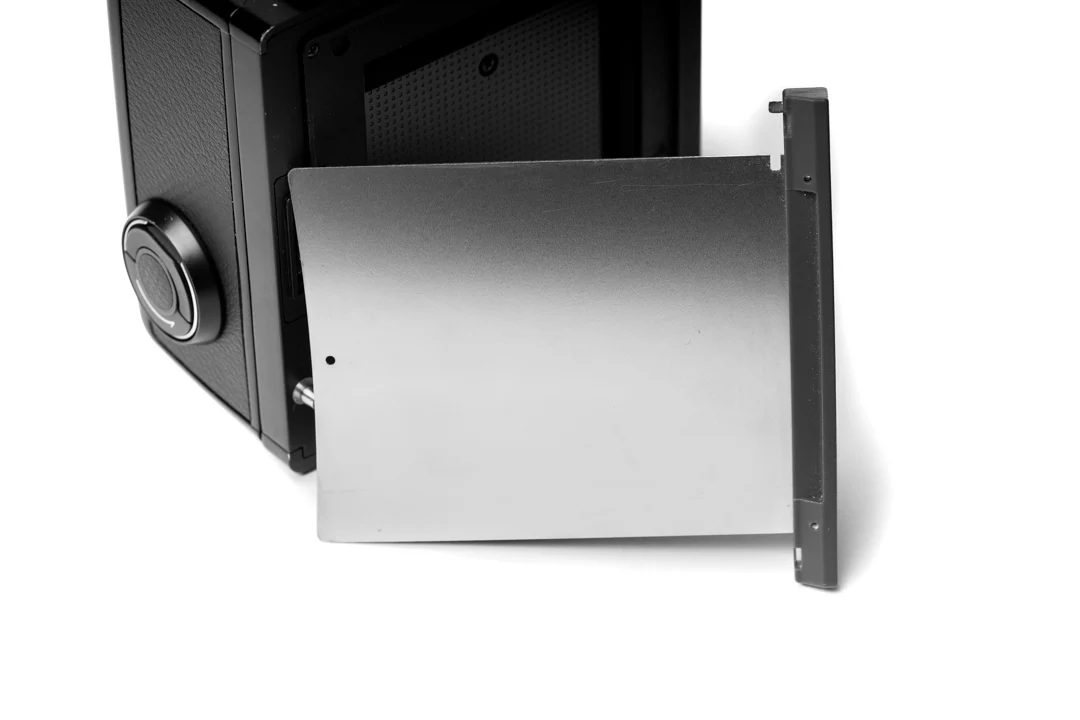 Dark Slide for Zenza Bronica ETR & SQ System - Image 4