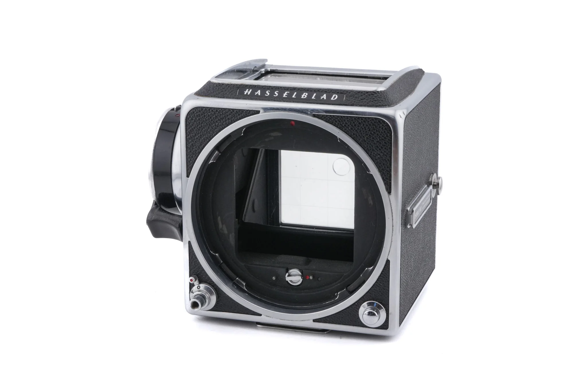Hasselblad 500C/M (Silver, 10026) + A12N Film Magazine + Waist Level Finder (New / Chrome, 42315) + 80mm f2.8 Planar T* CF (20029) - Image 6