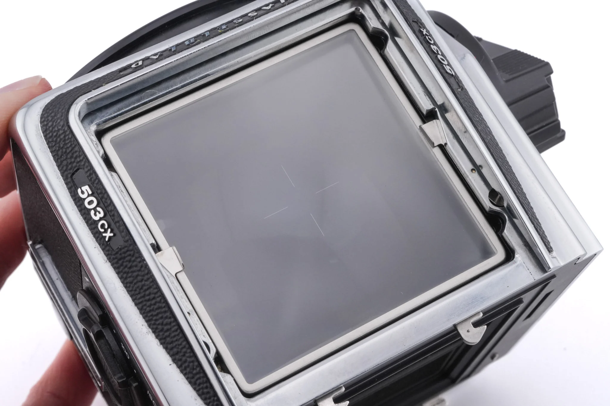 Hasselblad 503CX (Silver, 10026) + A12N Film Magazine + Waist Level Finder (New / Chrome, 42315) + Acute Matte Focusing Screen (42165) - Image 9