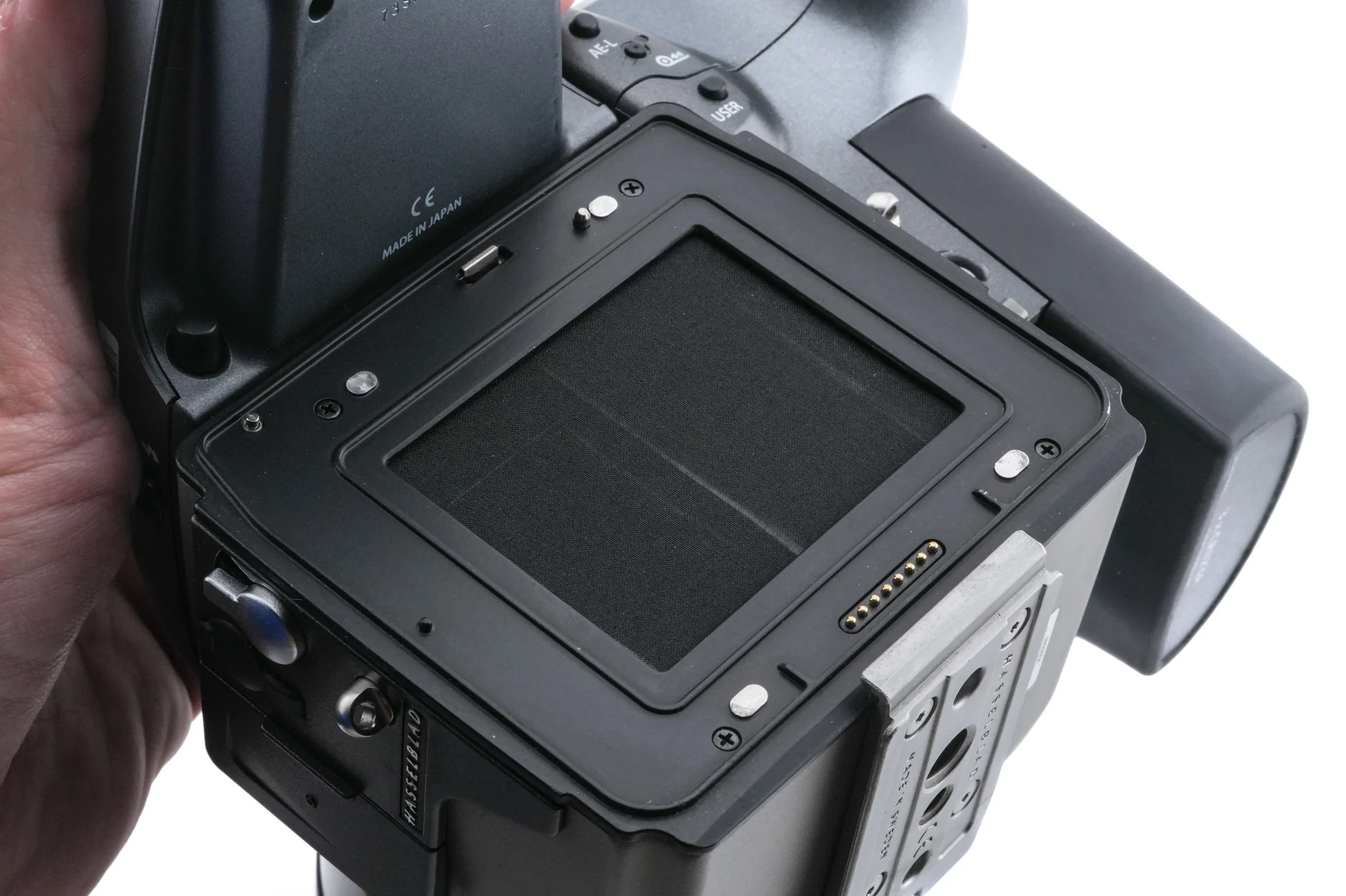 Hasselblad H1 (3013050) + 80mm f2.8 HC + P40+ Digital Back + HV 90x Viewfinder - Image 11