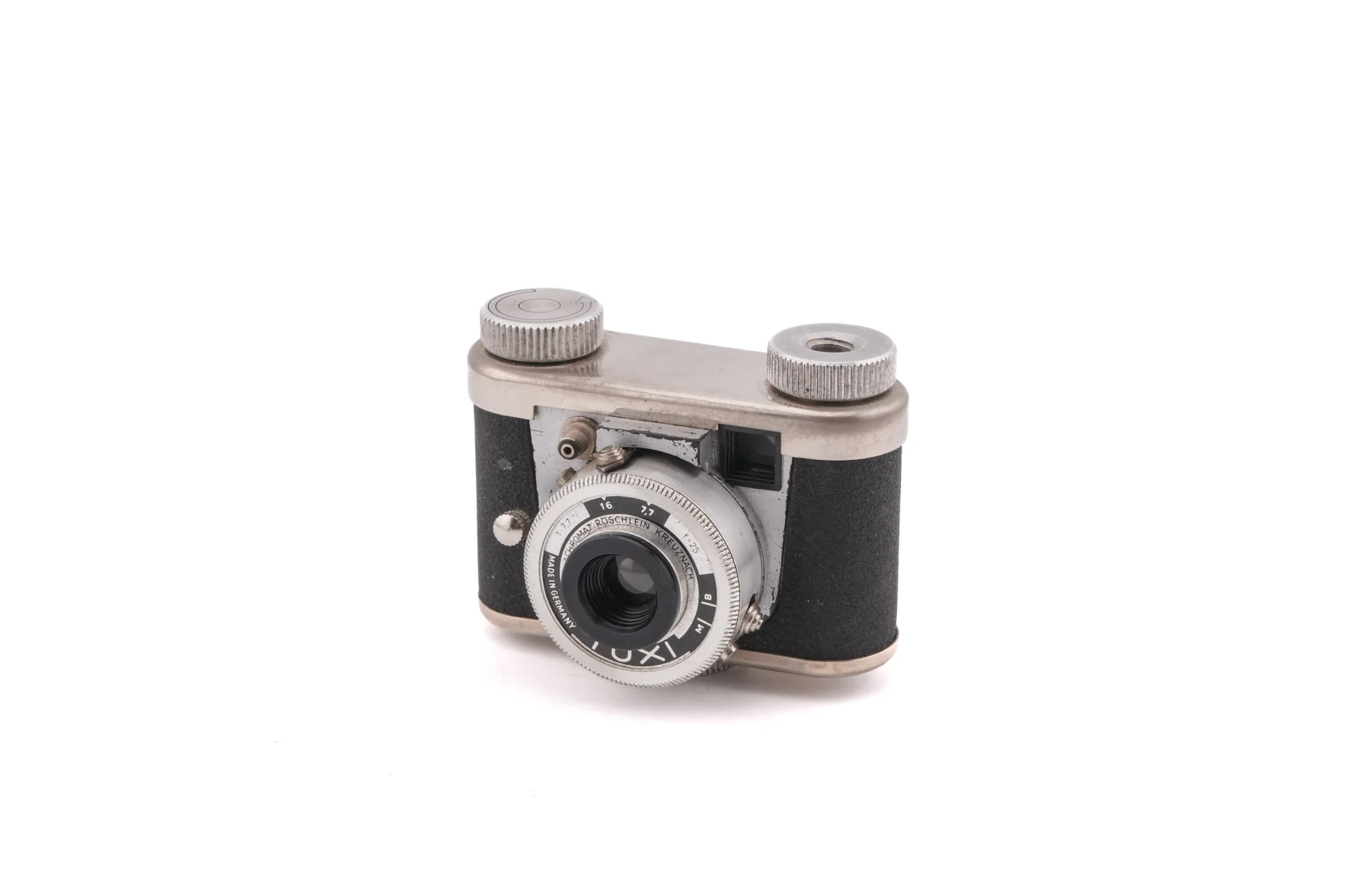 Kunik Walter Tuxi - Camera