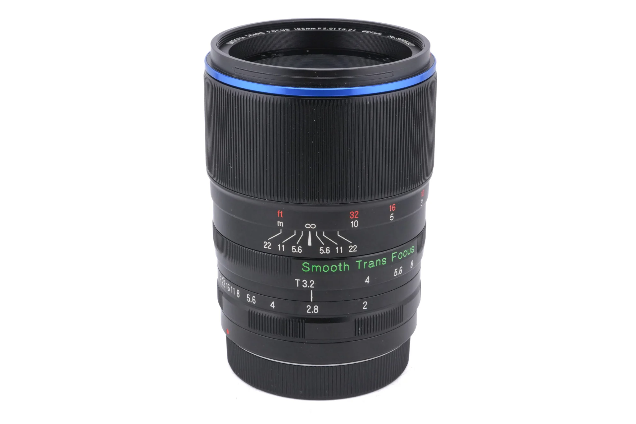 Laowa 105mm f2 STF - Lens
