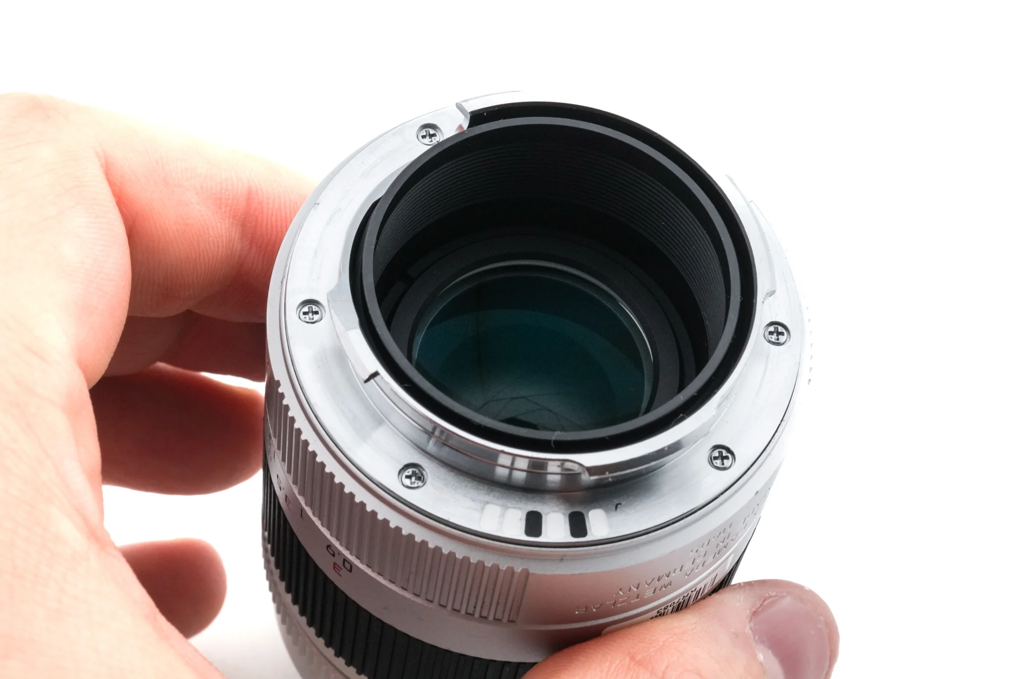 Leica 90mm f2.4 Summarit-M (Silver, 11685) - Image 7