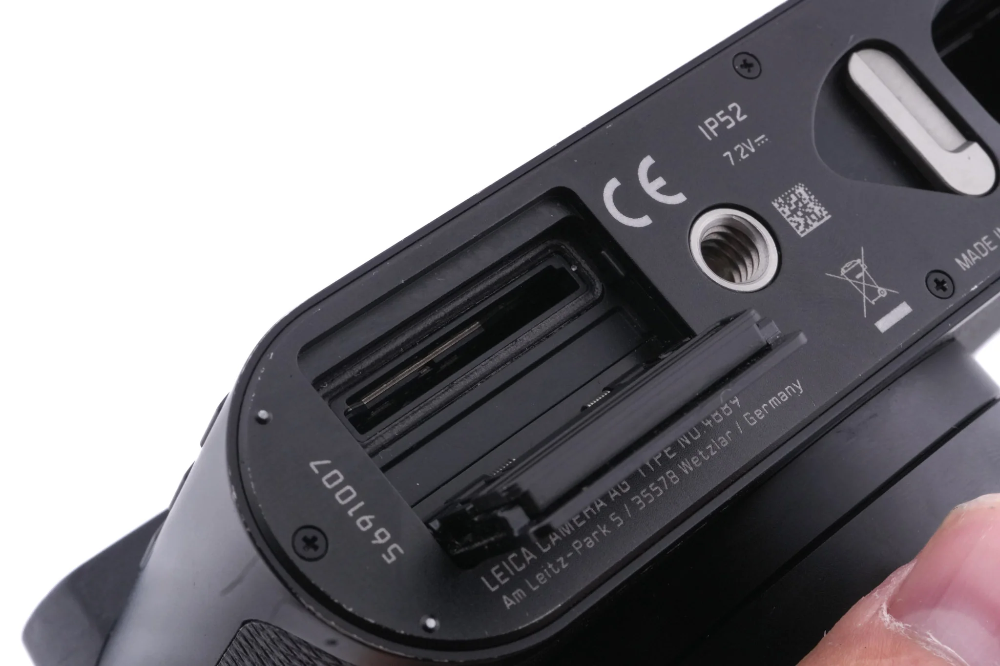 Leica Q2 (19050) - Image 8
