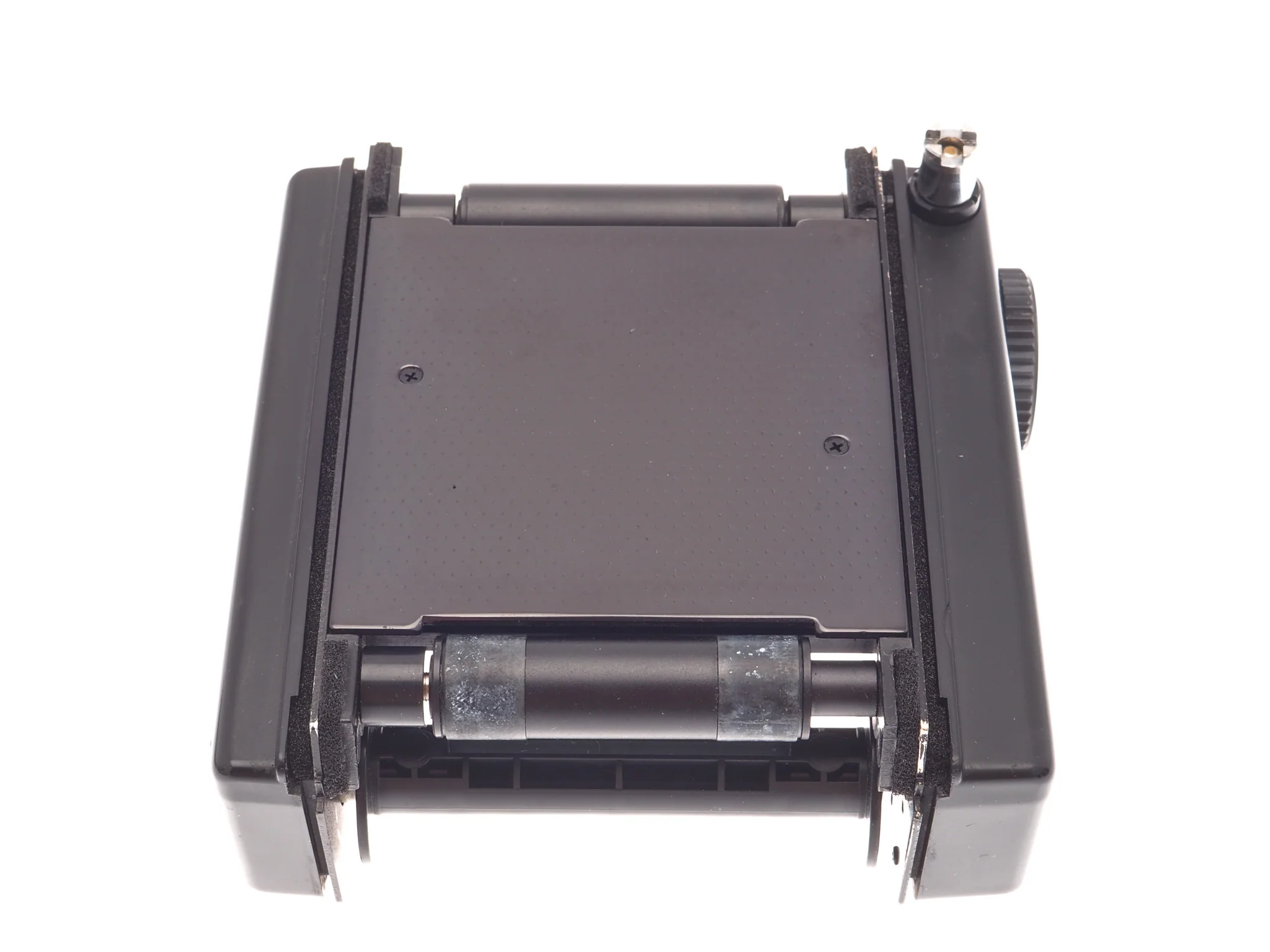 Mamiya RZ67 Professional + 90mm f3.5 Sekor Z W + 120 6x7 Roll Film Holder Professional + Waist Level Finder - Image 13