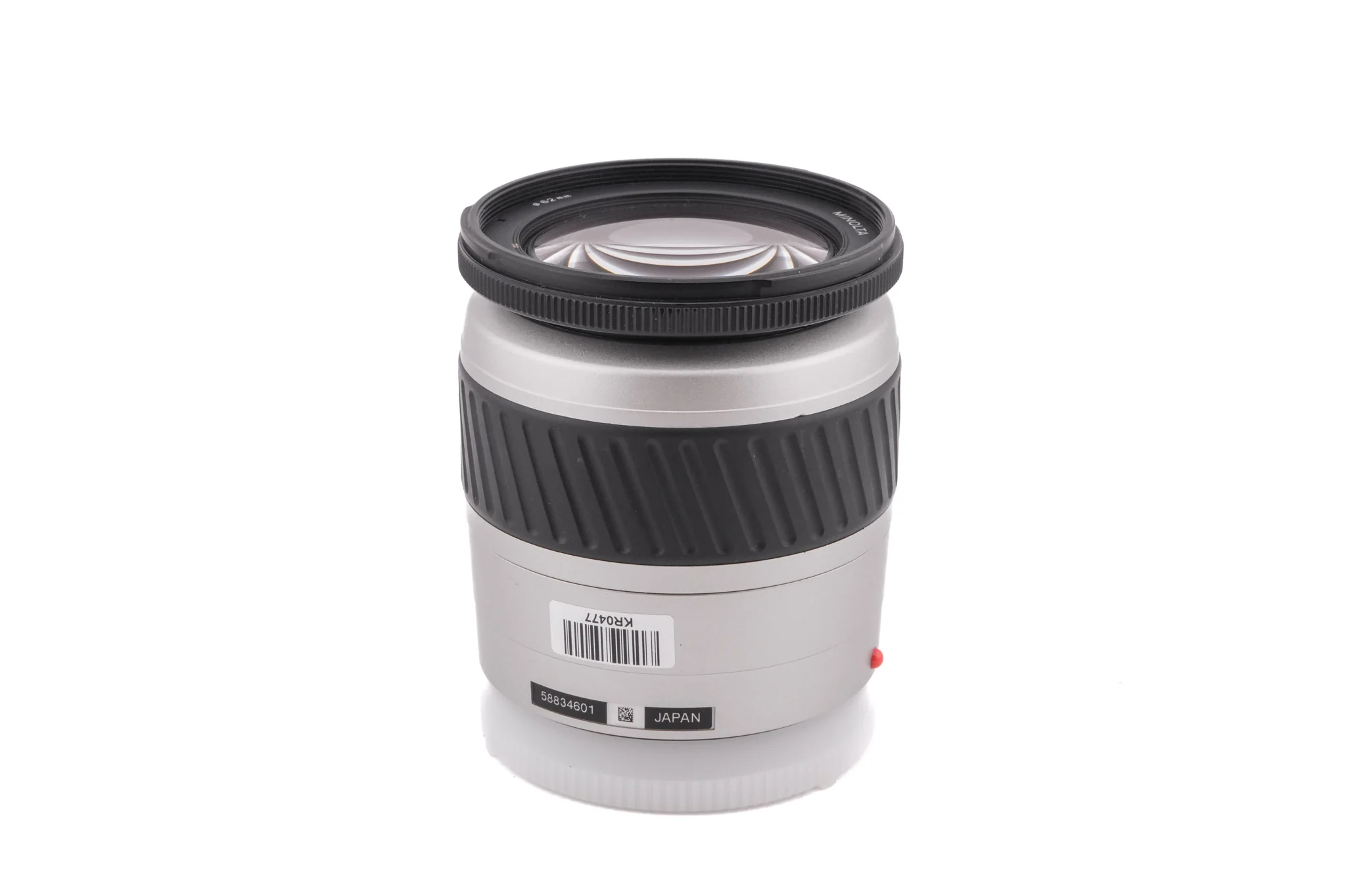 Minolta 28-80mm f3.5-5.6 AF Zoom Macro - Image 2