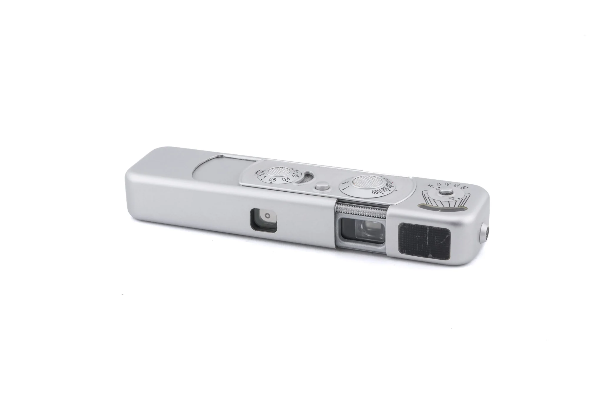 Minox B
