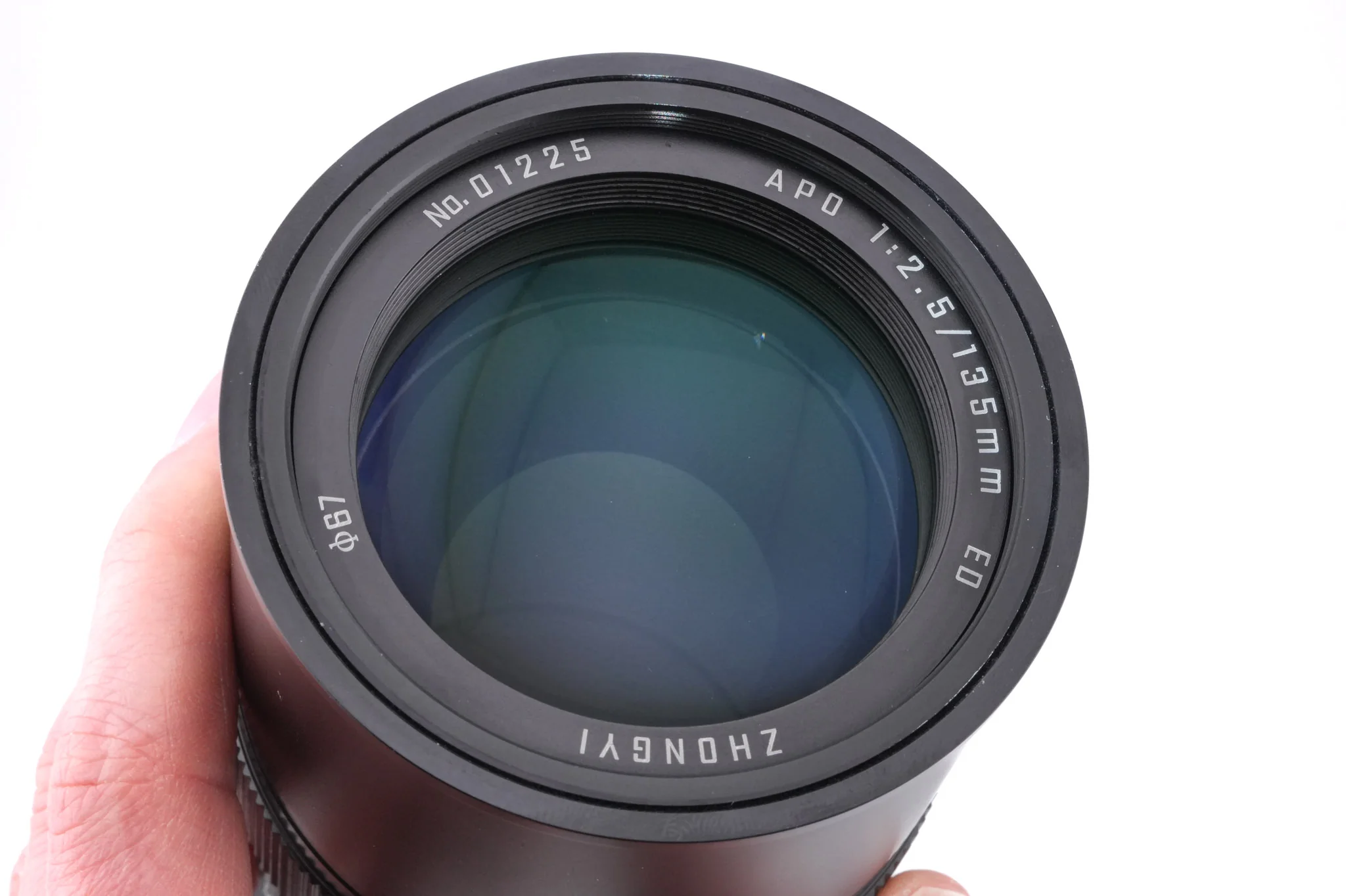 Mitakon 135mm f2.5 Zhongyi APO ED - Image 3
