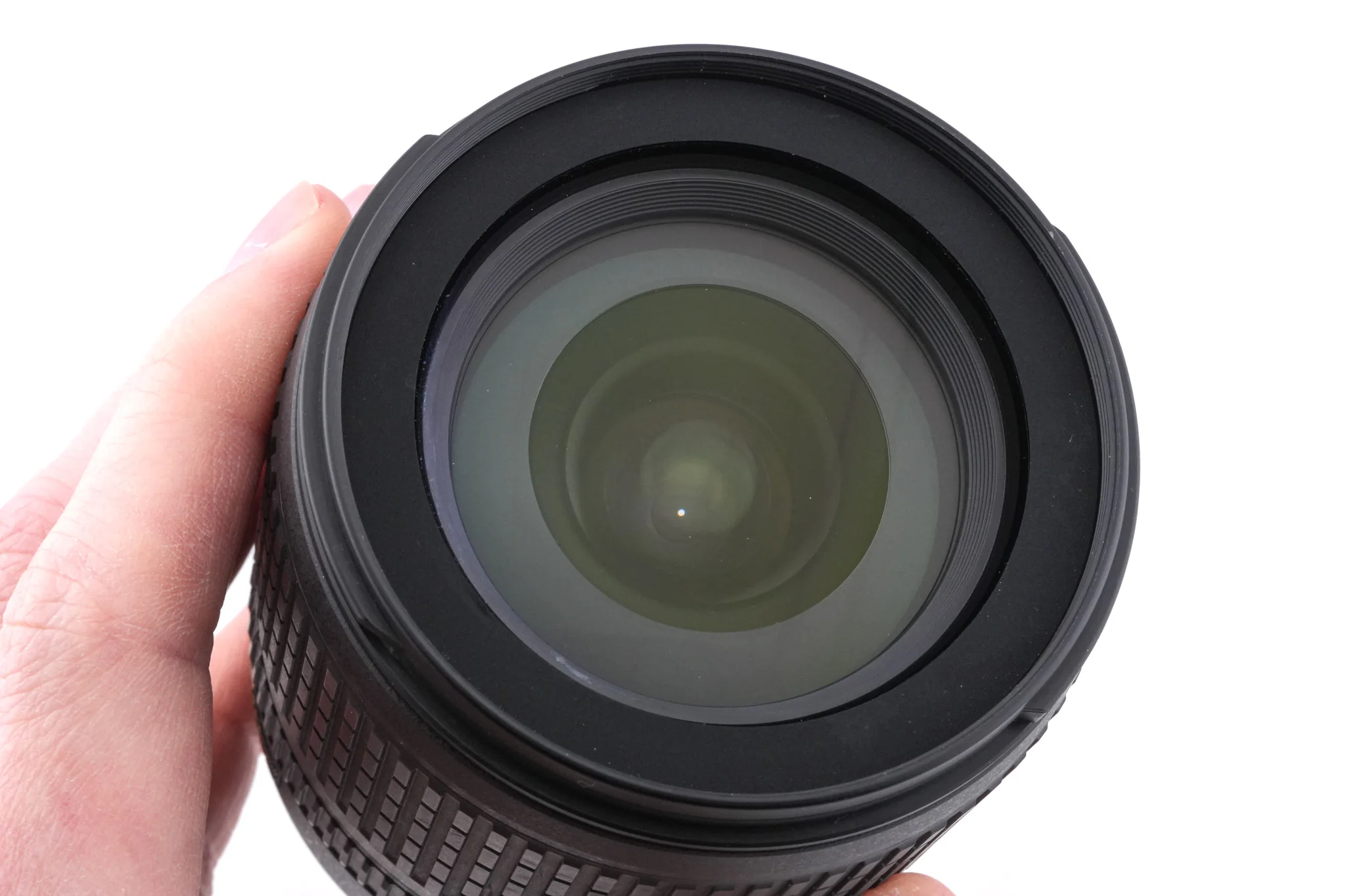Nikon 18-105mm f3.5-5.6 AF-S Nikkor G ED VR - Image 5