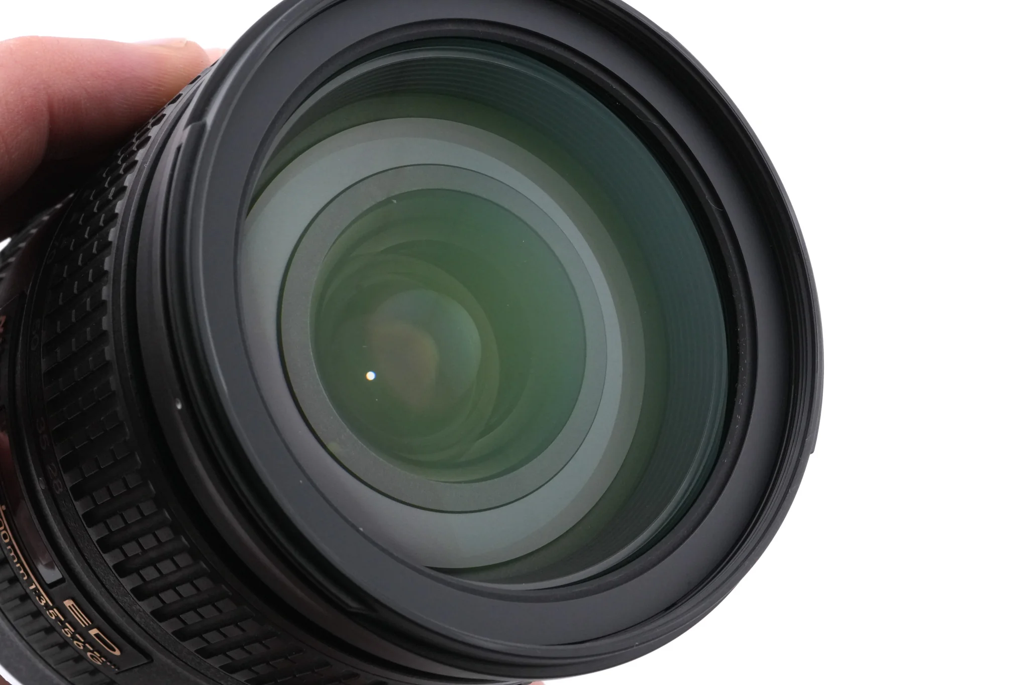 Nikon 28-300mm f3.5-5.6 AF-S Nikkor G ED VR - Image 5
