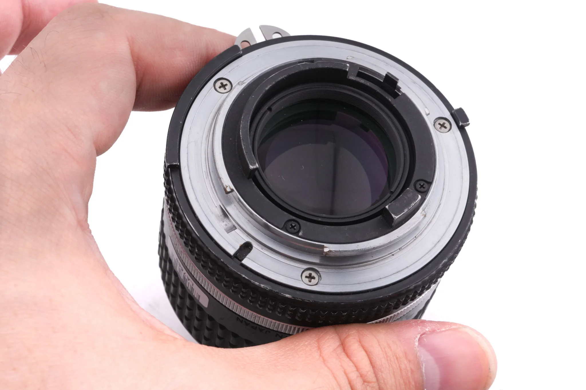 Nikon 85mm f2 Nikkor AI-S - Image 4