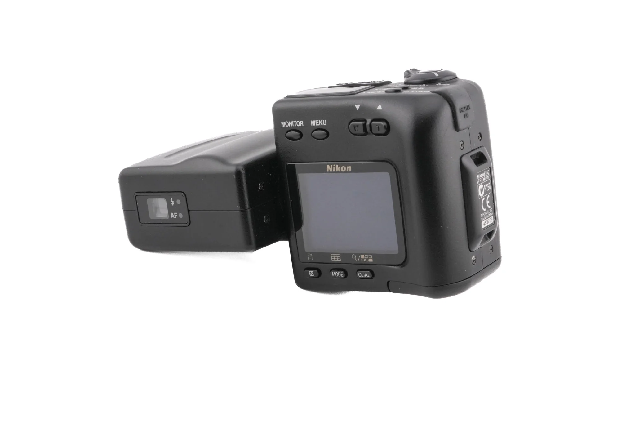 Nikon Coolpix 950 - Image 2