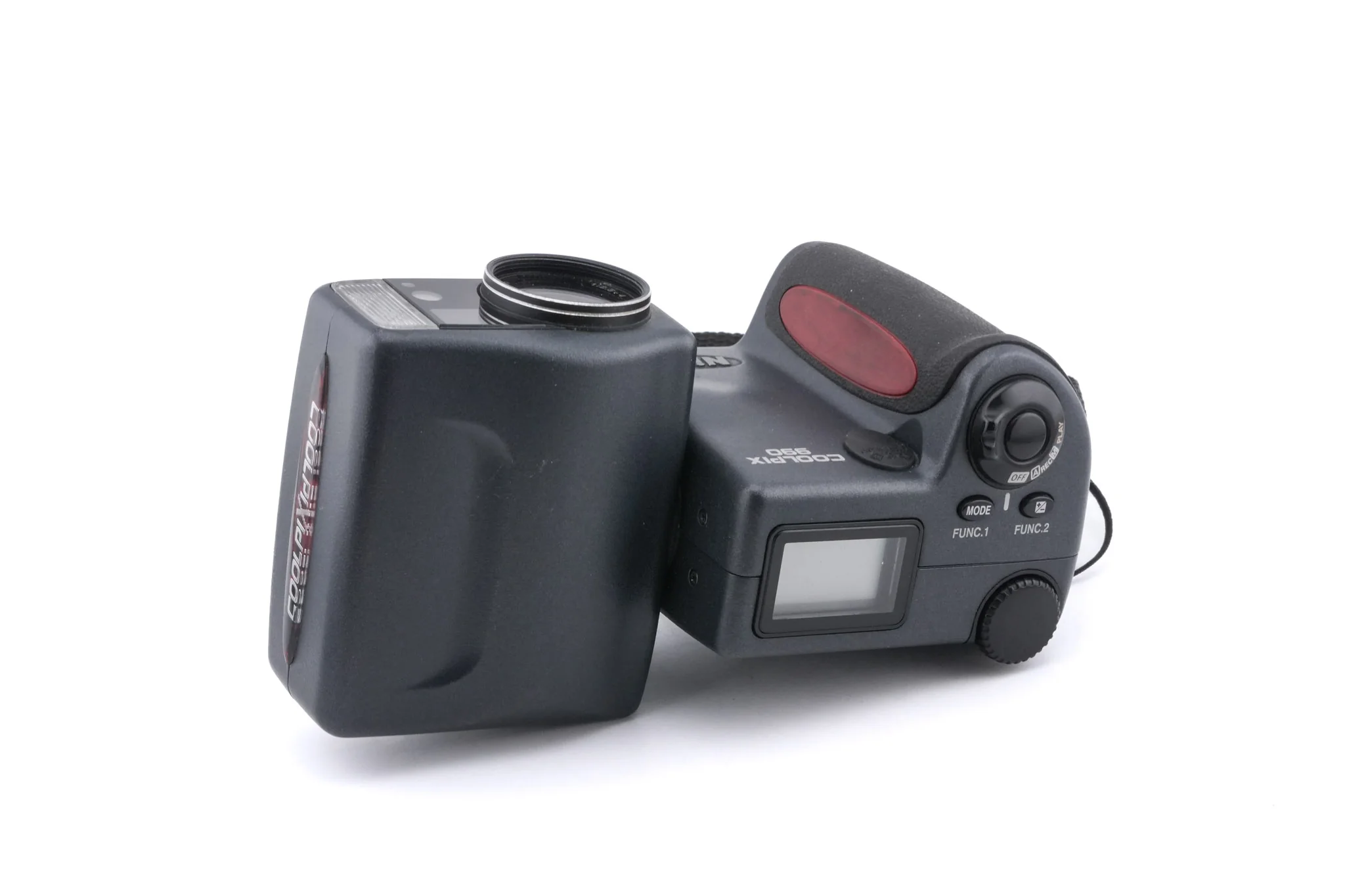 Nikon Coolpix 990 - Image 3