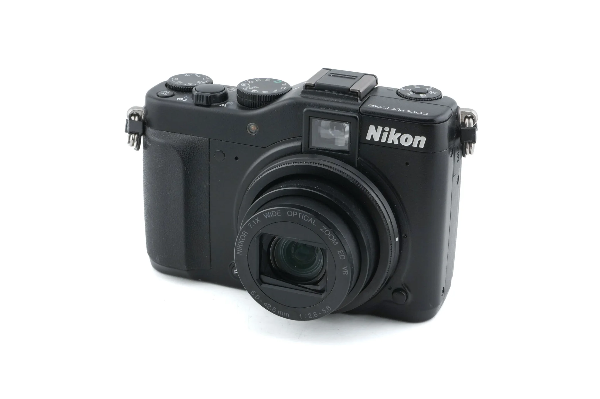 Nikon Coolpix P7000