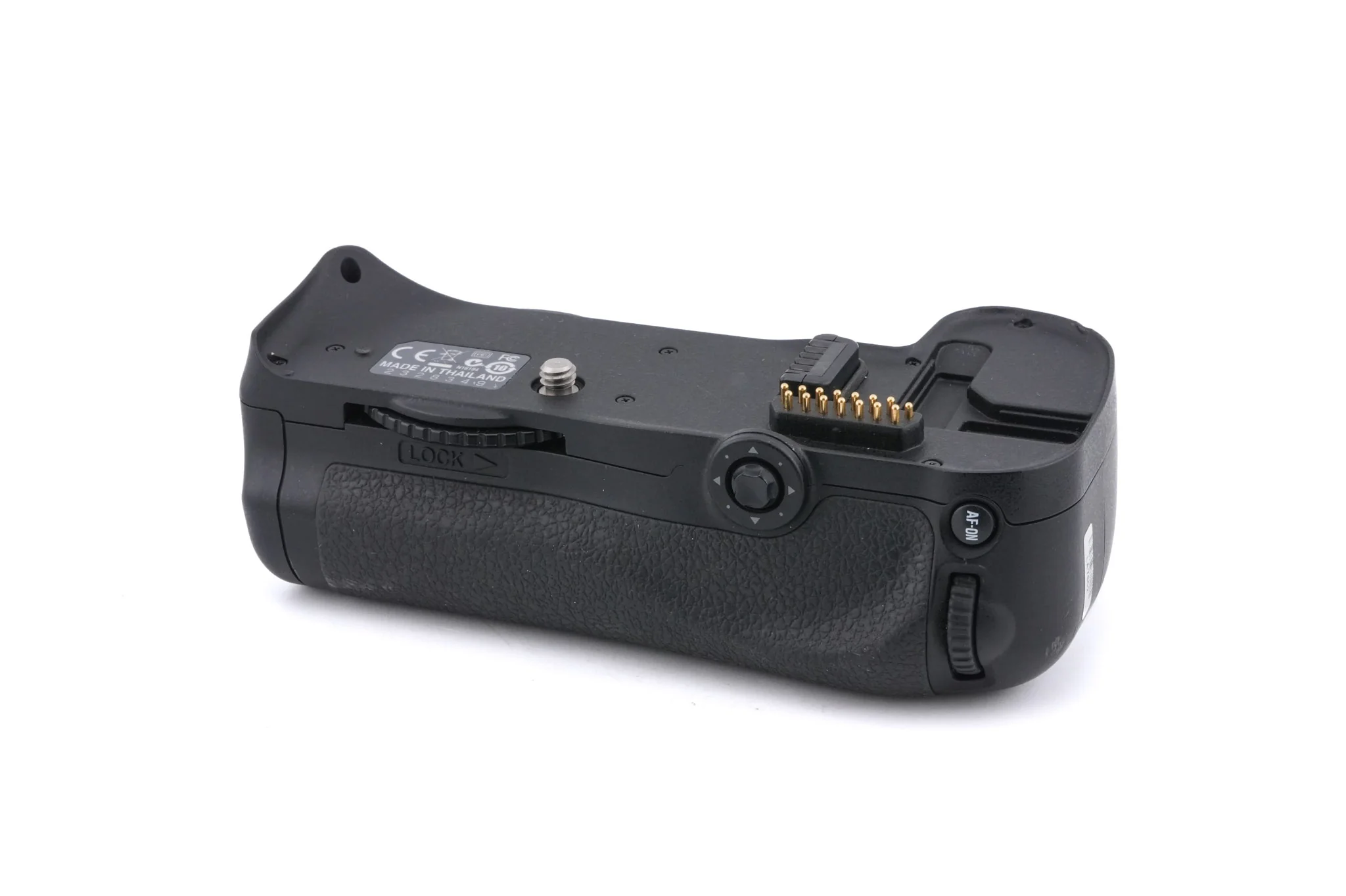 Nikon MB-D10 Multi-Power Battery Pack - Image 2