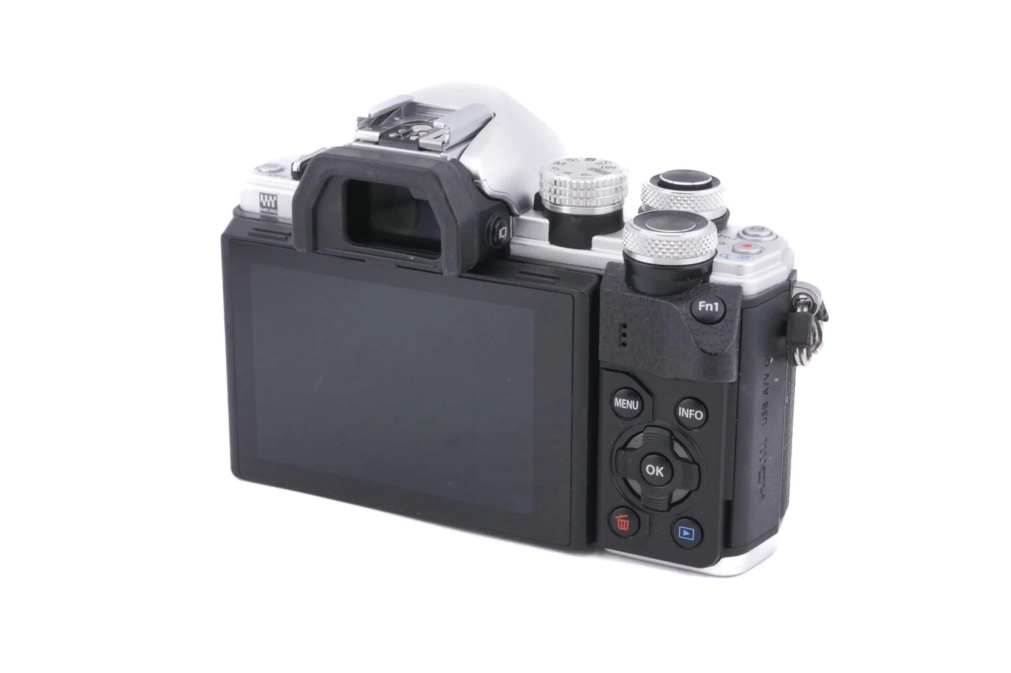 Olympus OM-D E-M10 Mark II - Image 2