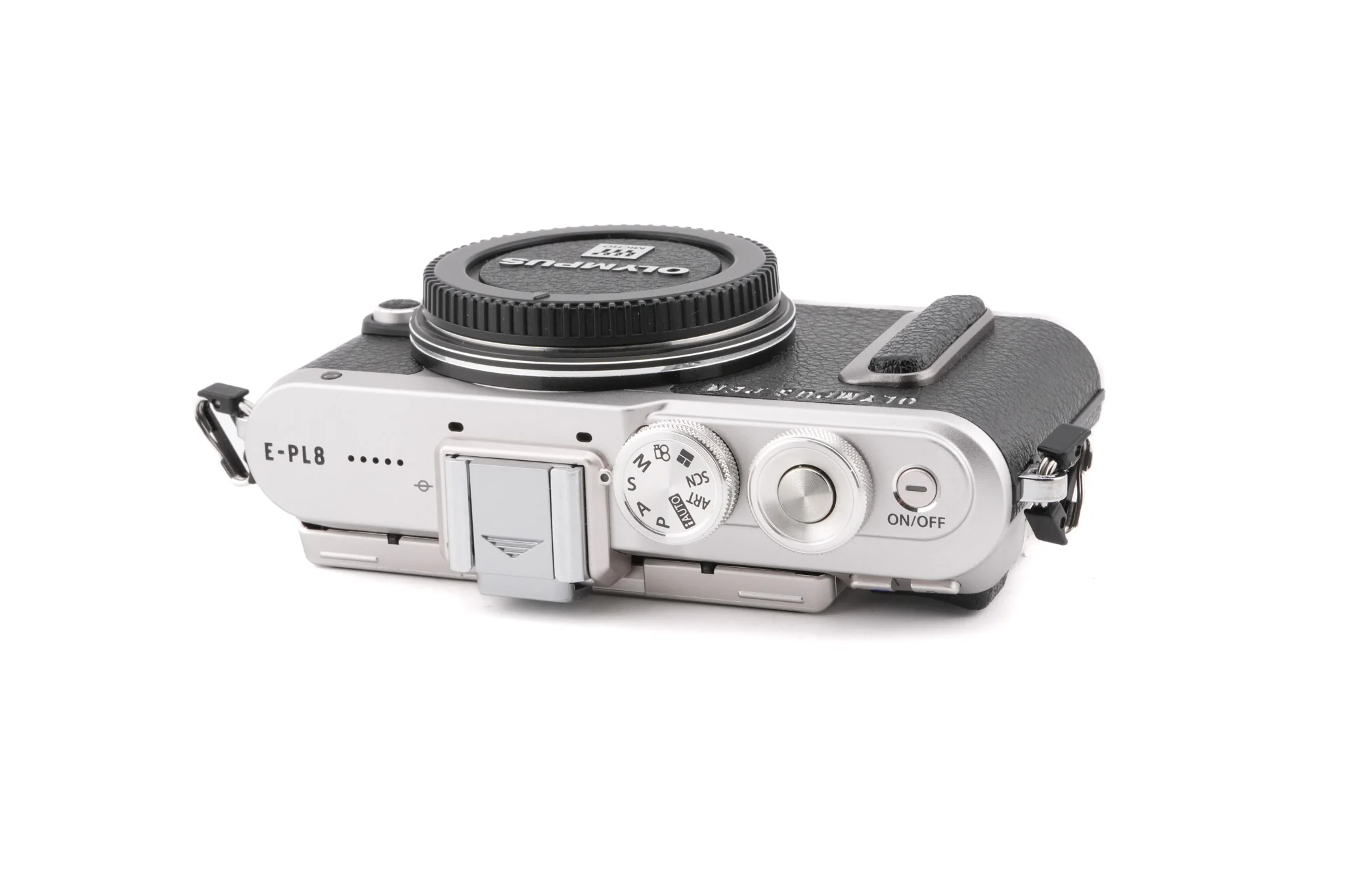 Olympus PEN E-PL8 - Image 3