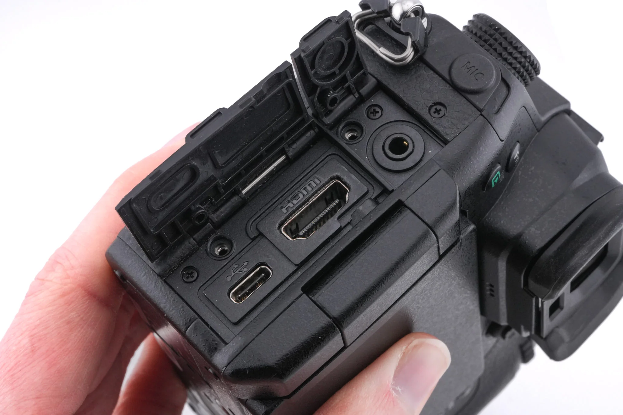 Panasonic Lumix DC-GH5 - Image 8