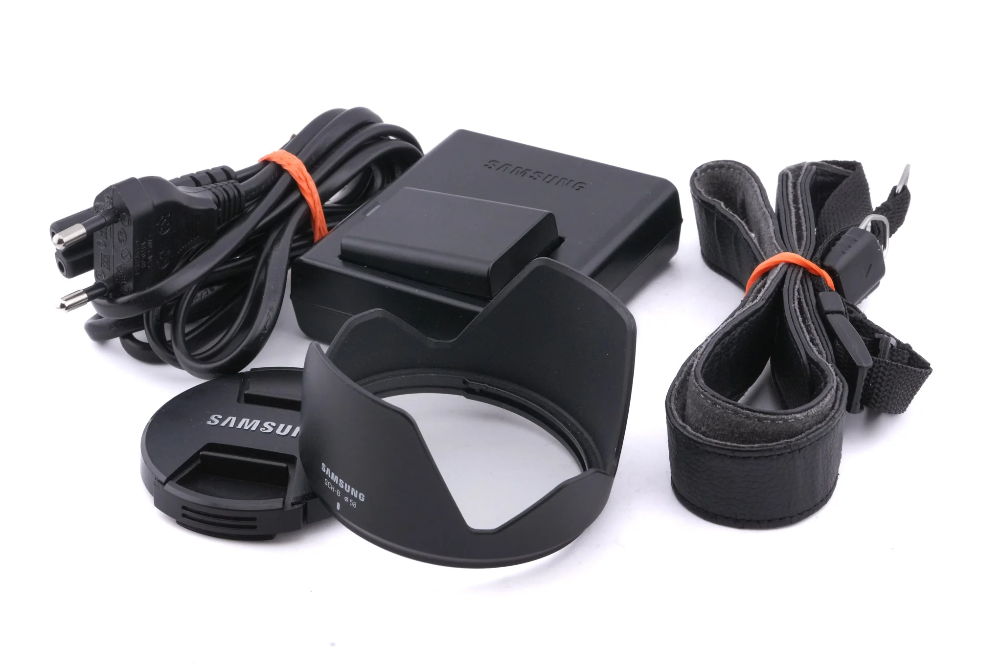 Samsung NX210 + 18-55mm f3.5-5.6 III OIS i-Function - Image 9