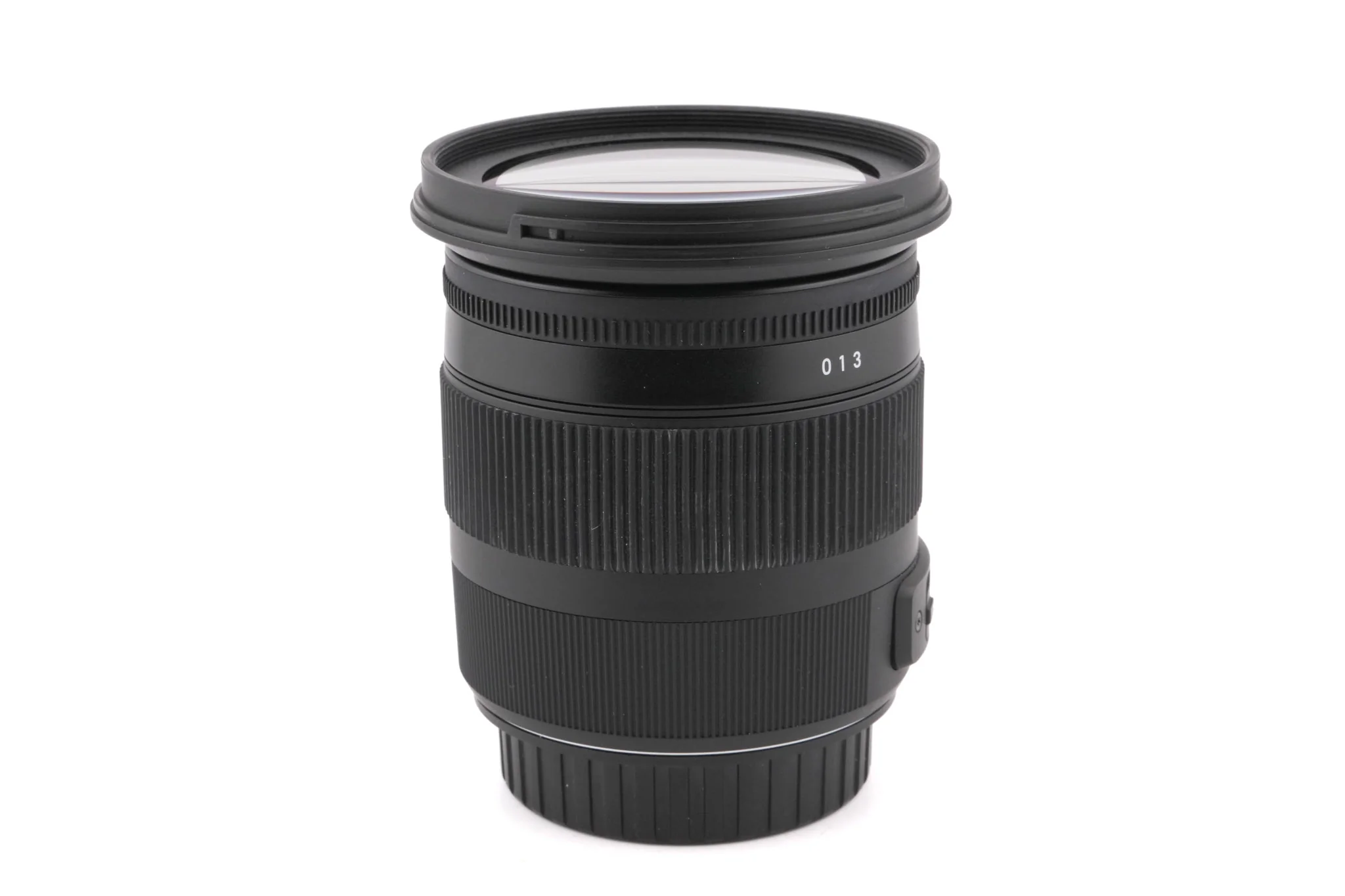 Sigma 17-70mm f2.8-4 DC Macro OS HSM Contemporary - Image 2