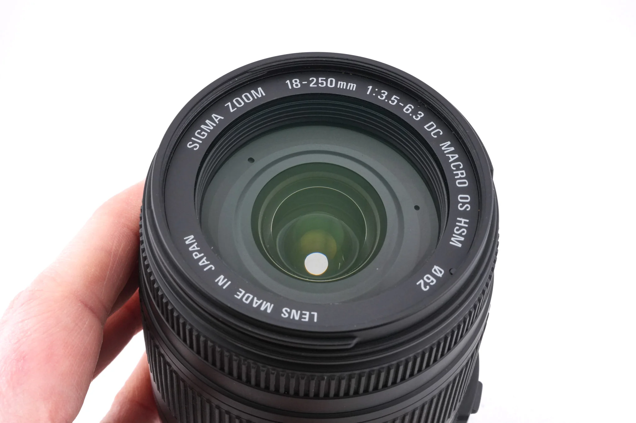 Sigma 18-250mm f3.5-6.3 DC OS Macro HSM - Image 3