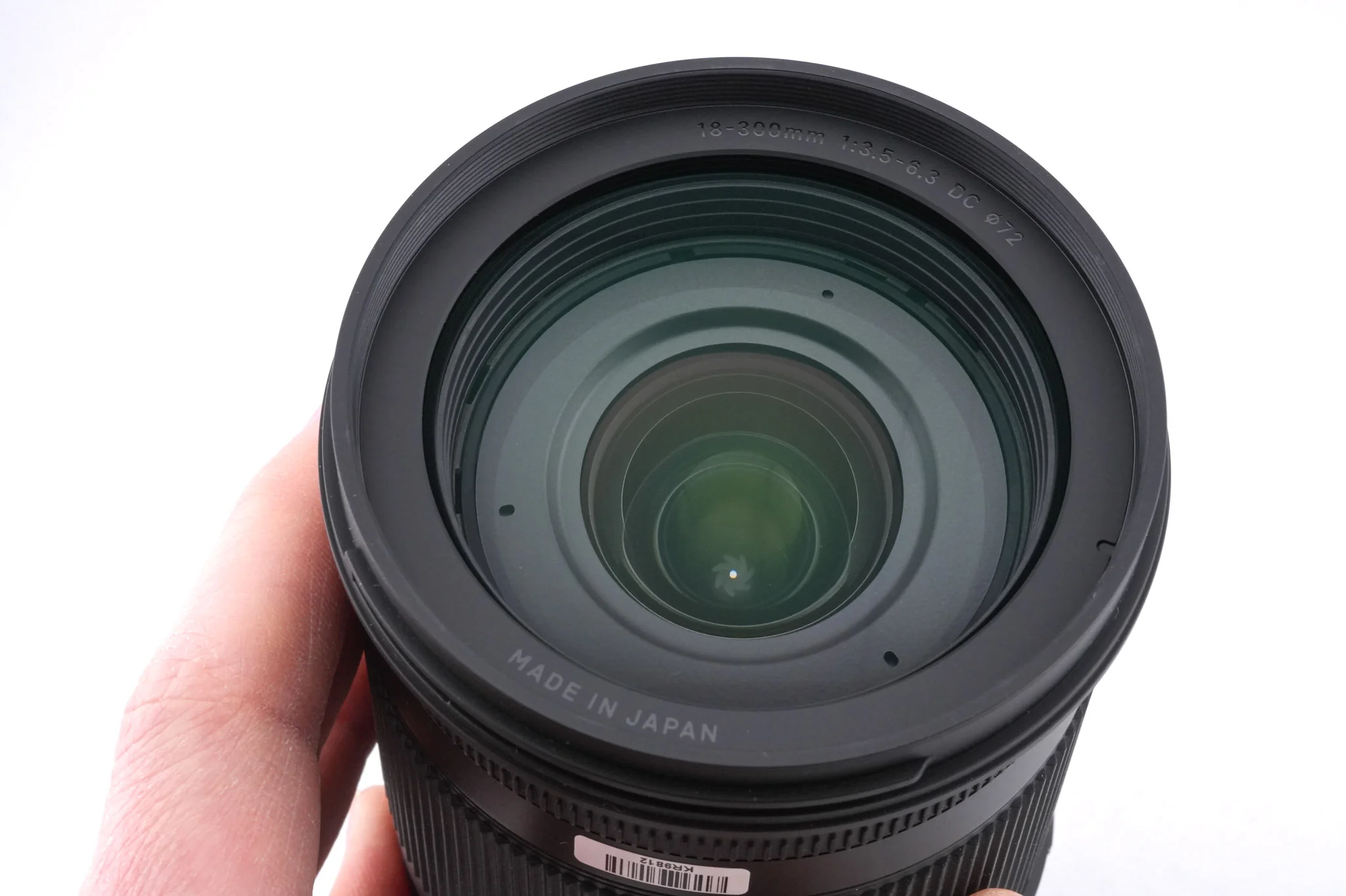 Sigma 18-300mm f3.5-6.3 C DC OS HSM - Image 3