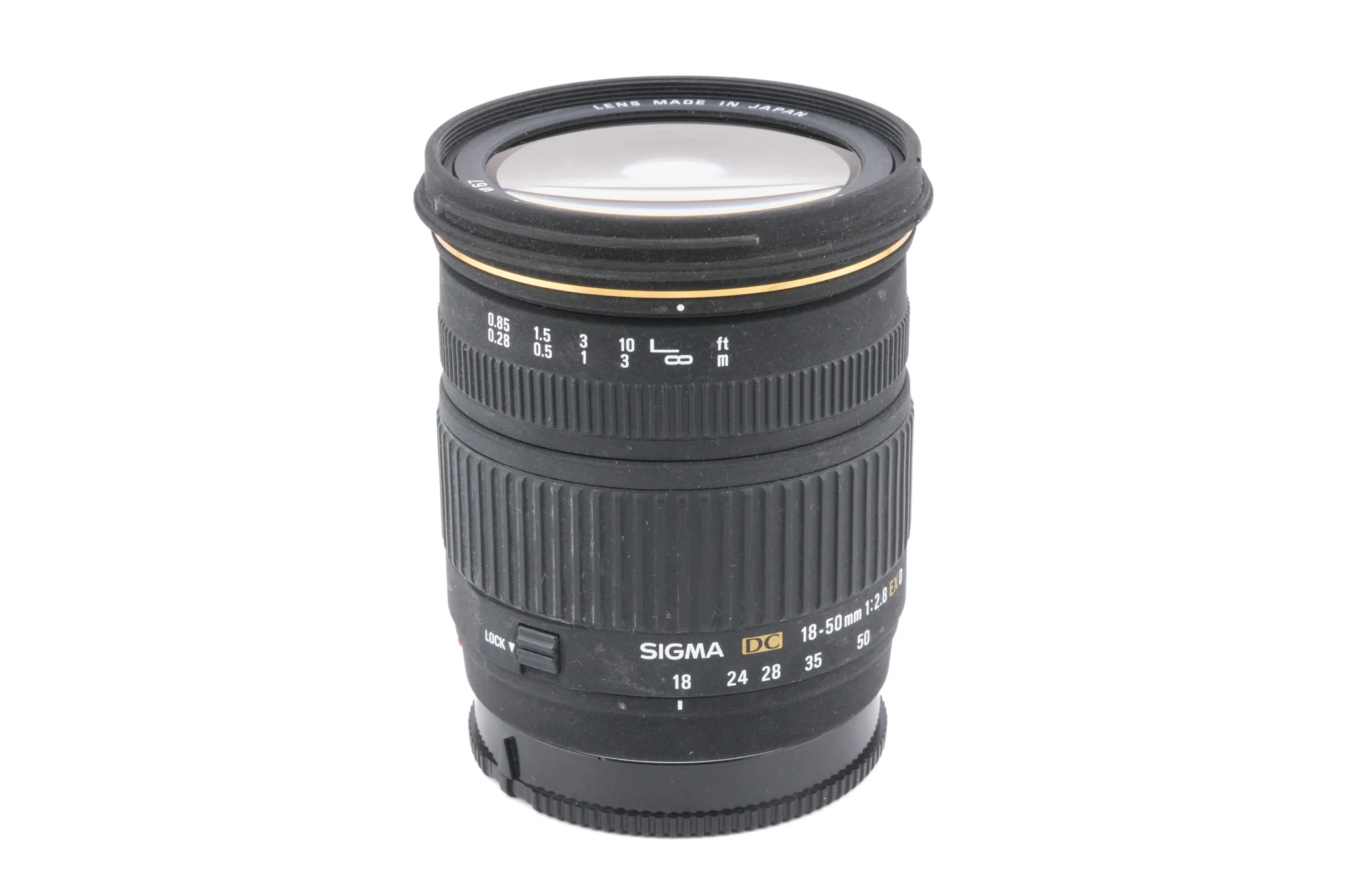 Sigma 18-50mm f2.8 DC EX D