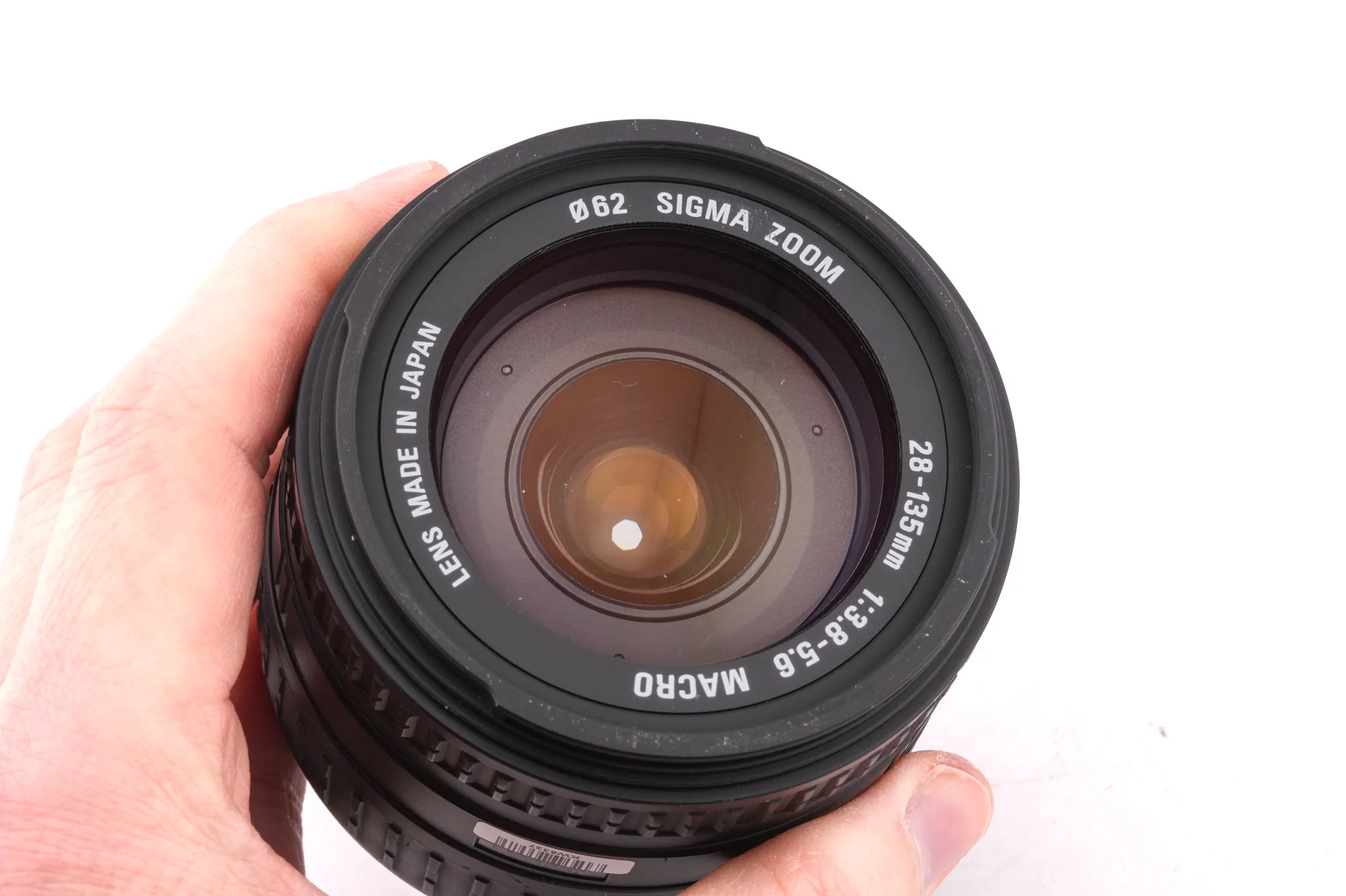 Sigma 28-135mm f3.8-5.6 D Macro Aspherical IF Zoom - Image 3