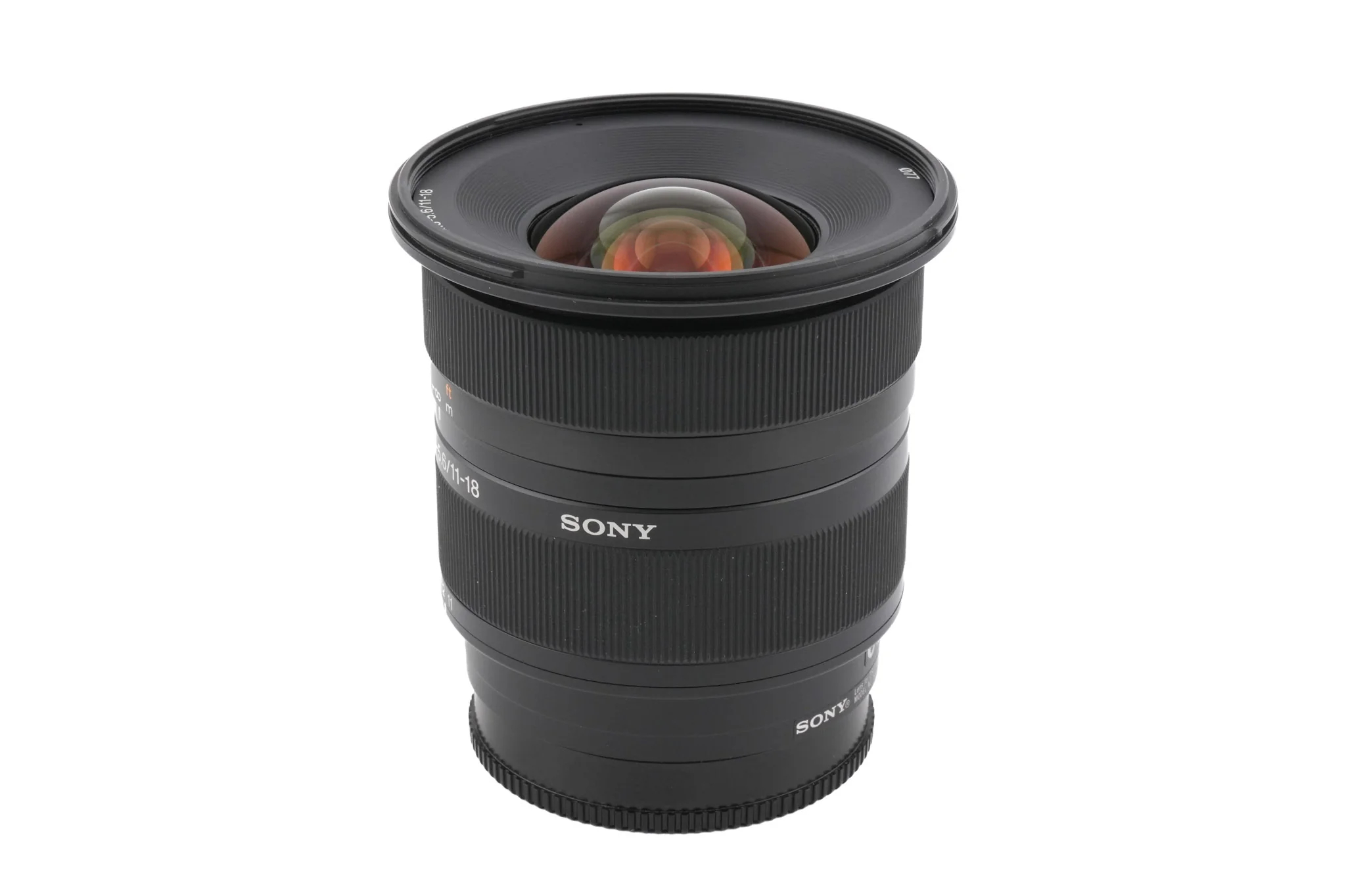 Sony 11-18mm f4.5-5.6 DT (SAL1118) - Image 2