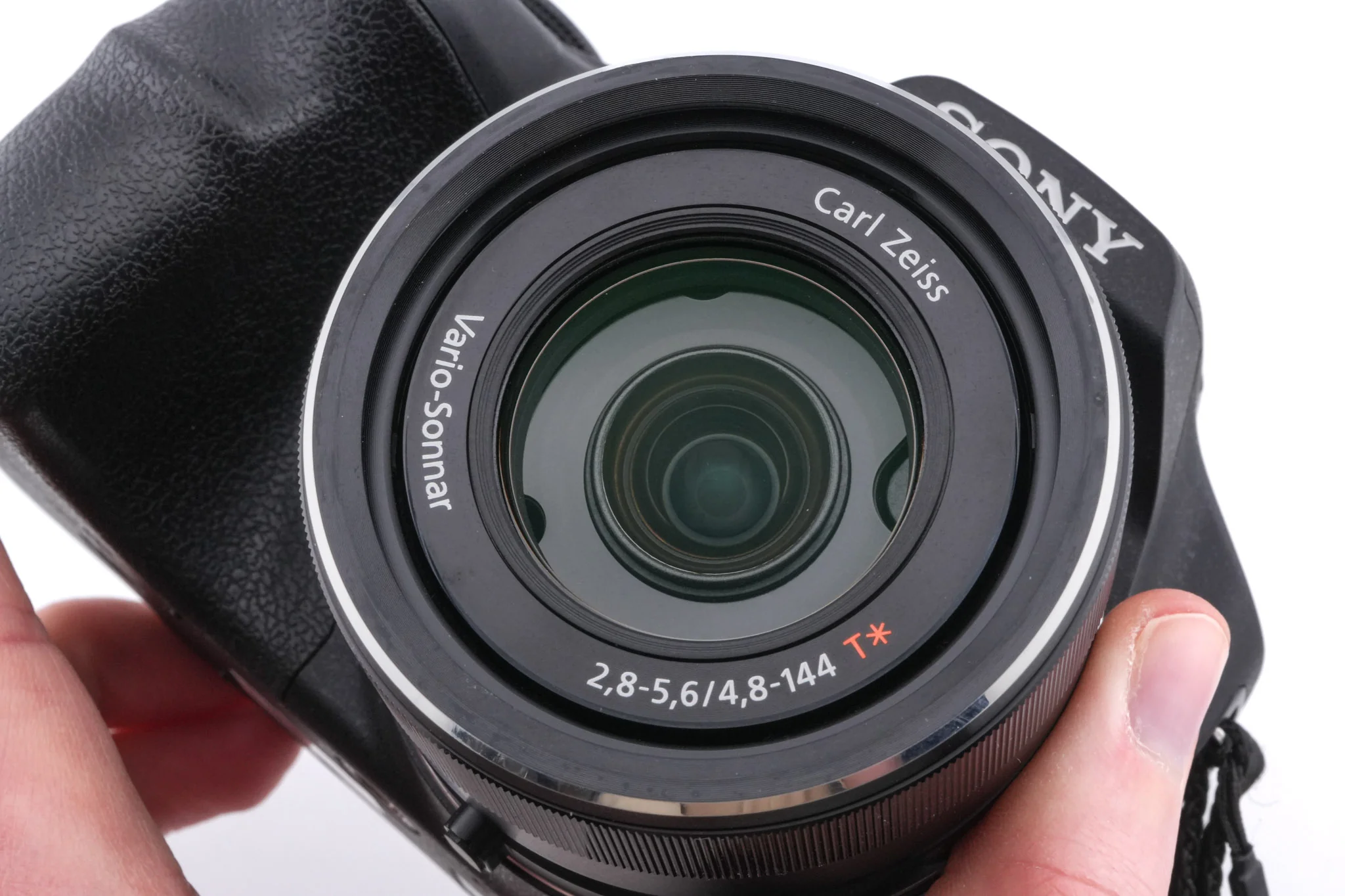 Sony Cyber-Shot DSC-HX200V - Image 8