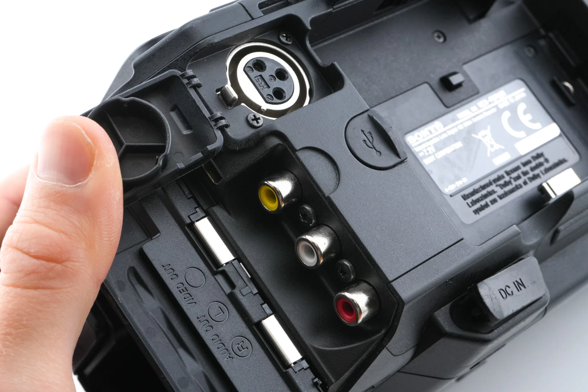 Sony NEX-FS700R - Image 3