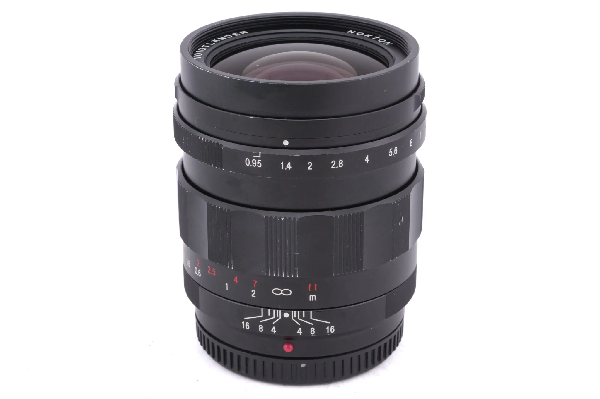 Voigtländer 25mm f0.95 Nokton Type II