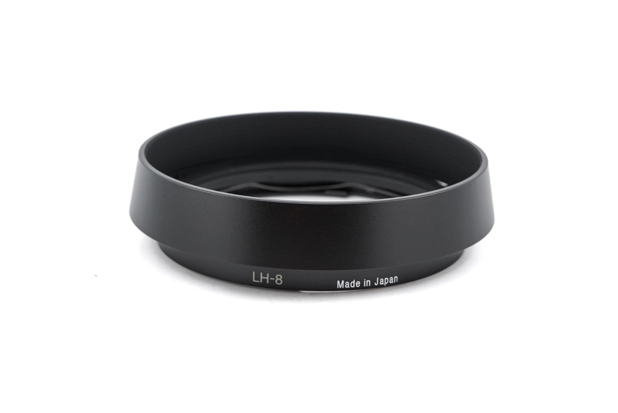 Voigtländer LH-8 Lens Hood - Accessory