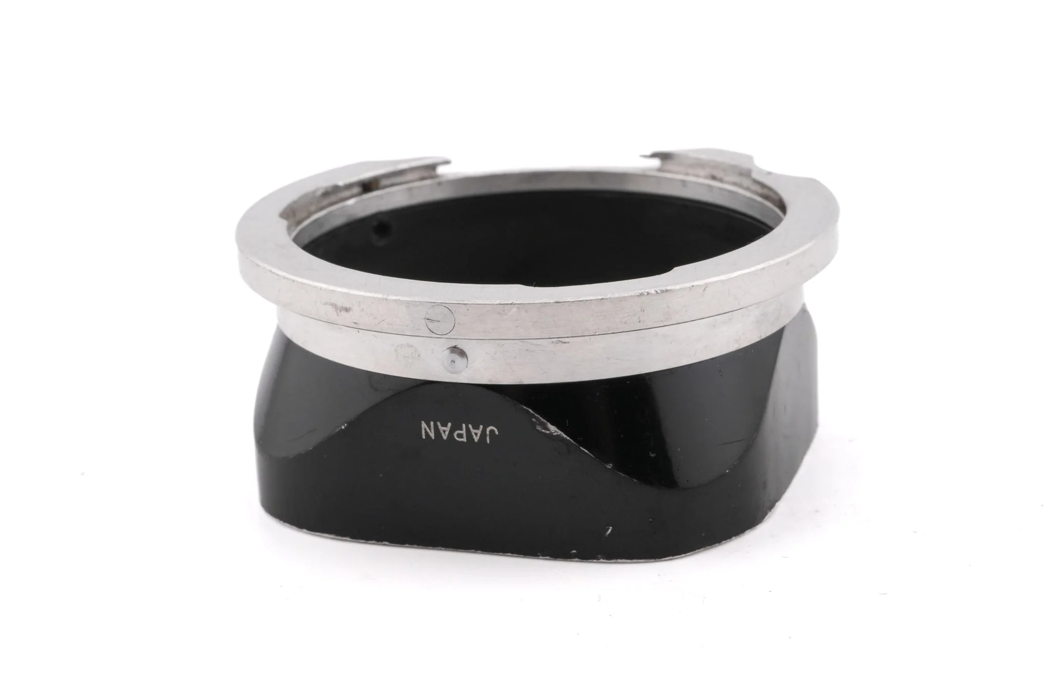 Walz Bay II Lens Hood - Image 2